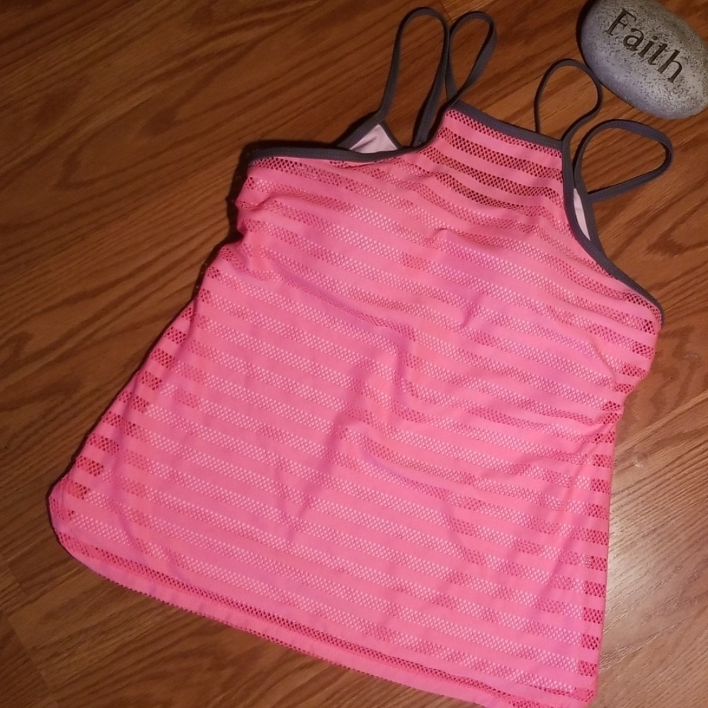 New Free country work out top med